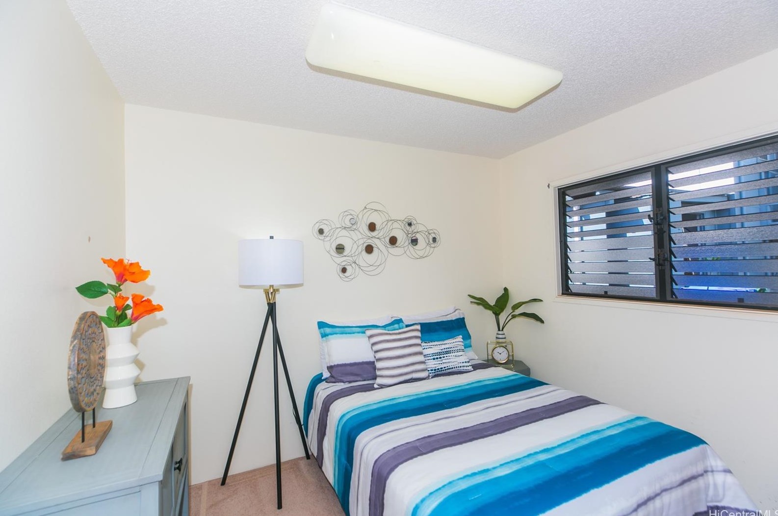 3944 Kaimuki Ave, Honolulu HI  96816-4138 exterior