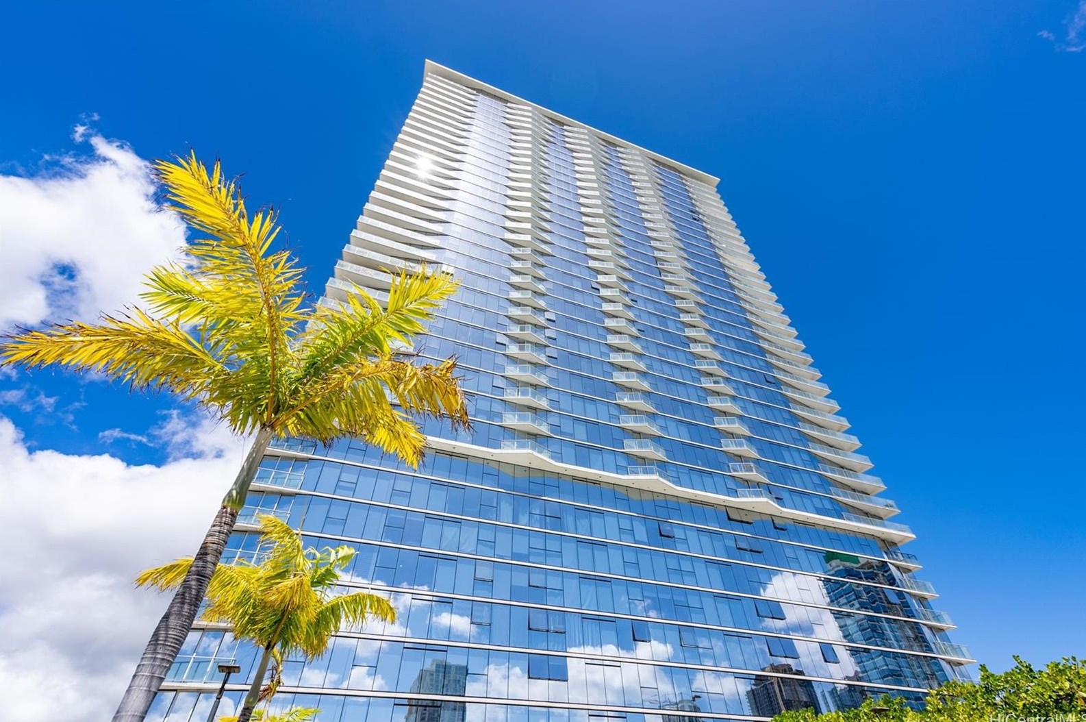 888 Kapiolani Blvd, Honolulu HI  96813-5210 exterior