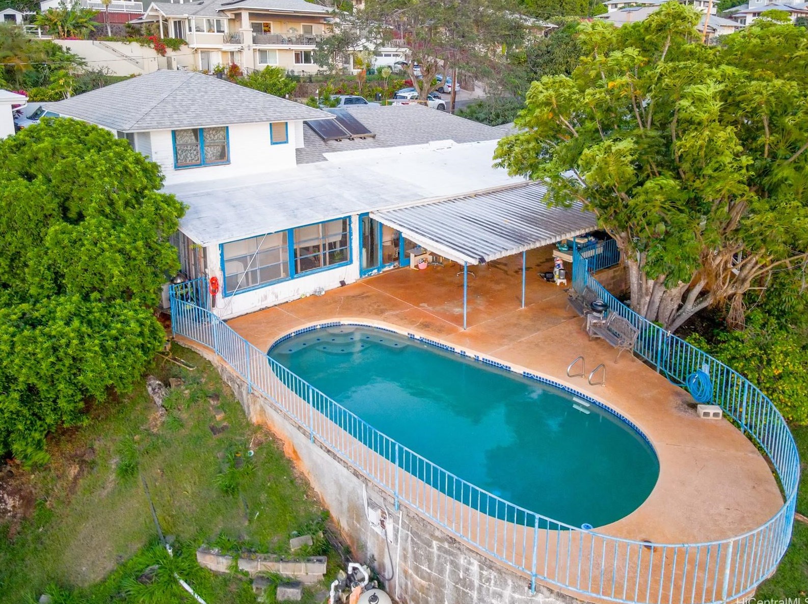 3627 Kawelolani Pl, Honolulu HI  96816-3304 exterior