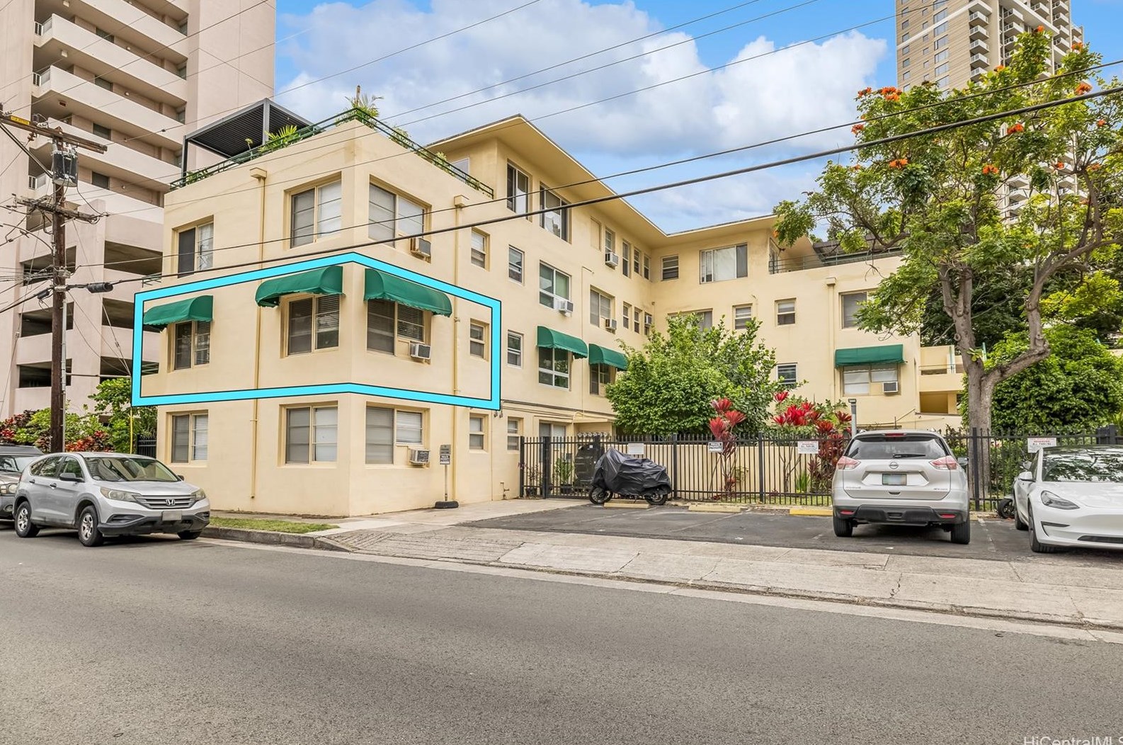 1868 Kahakai Dr, Honolulu HI  96814-4838 exterior