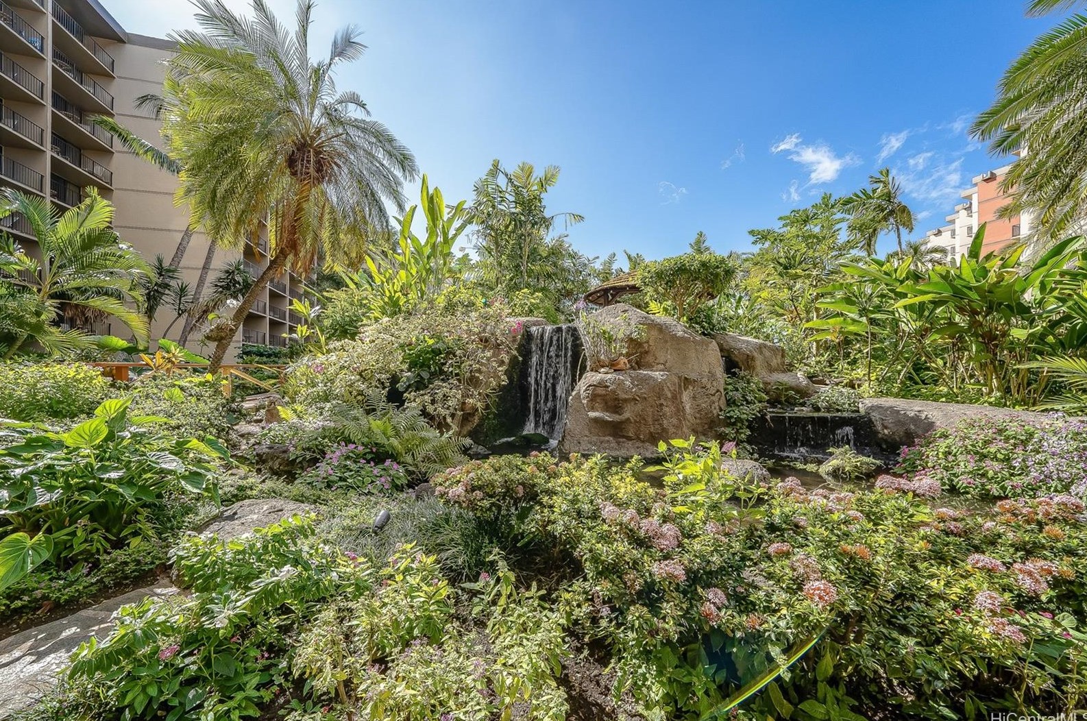 3445 Lower Honoapiilani Rd, Lahaina HI  96761-9498 exterior
