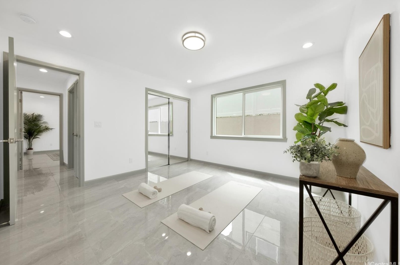 418 Halemaumau St, Honolulu HI  96821-2043 exterior
