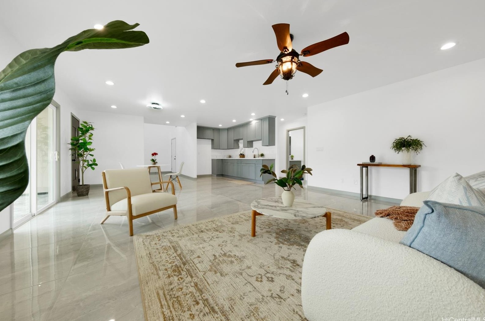 418 Halemaumau St, Honolulu HI  96821-2043 exterior
