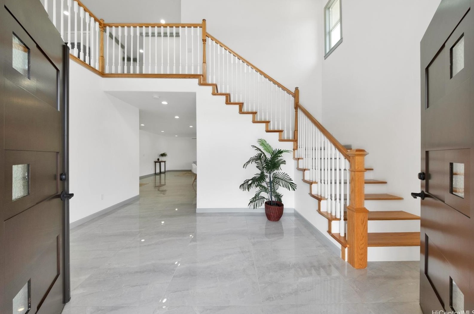418 Halemaumau St, Honolulu HI  96821-2043 exterior
