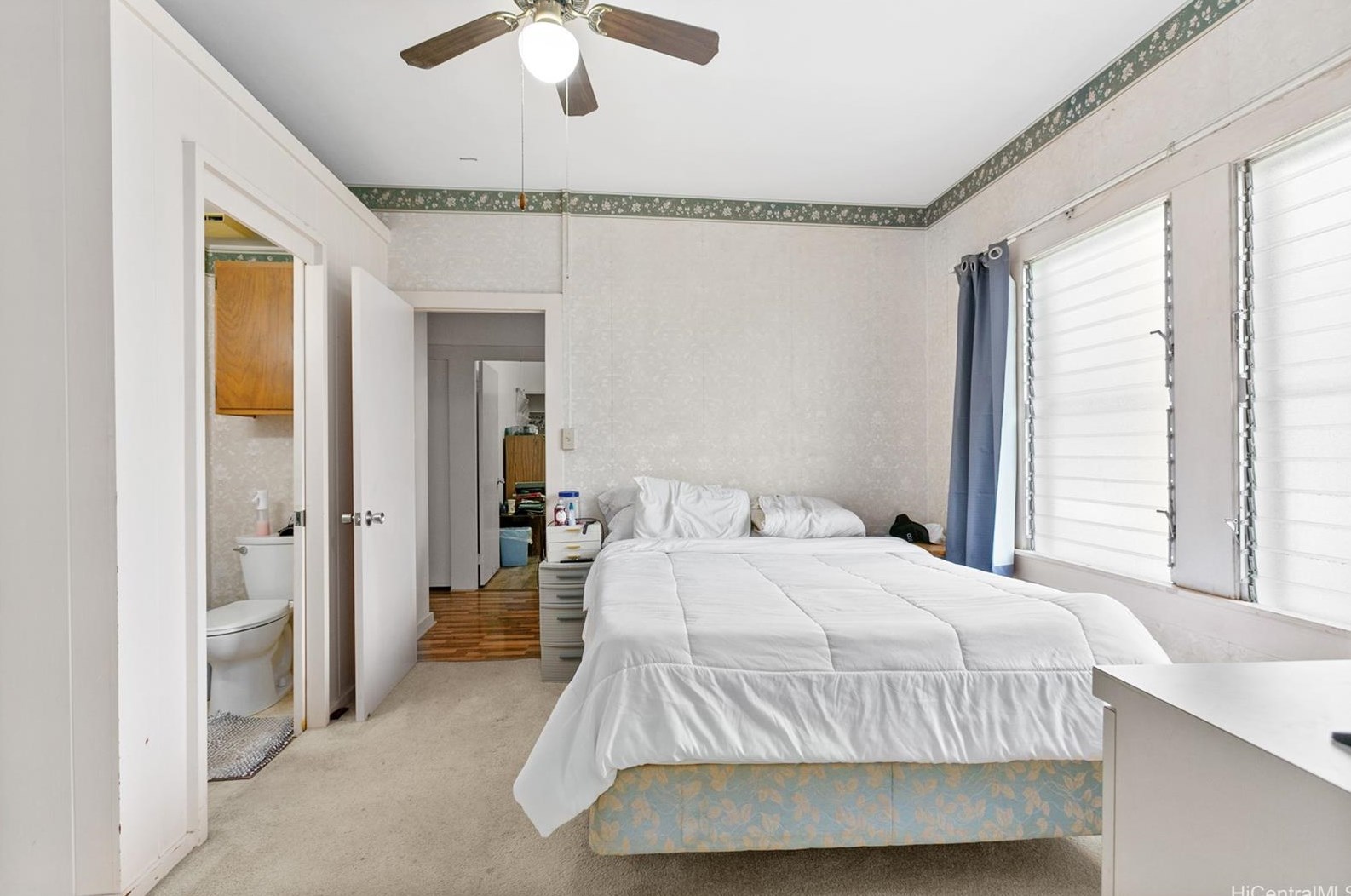 1108 19th Ave, Honolulu HI  96816-4609 exterior