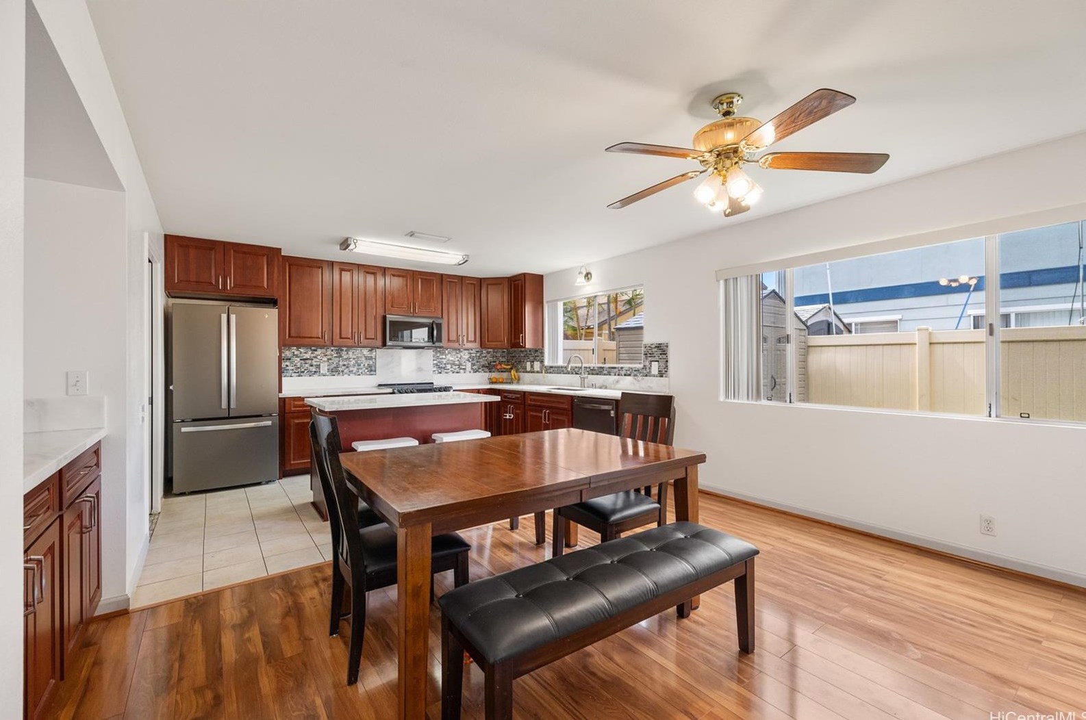 91-324 Hoalauna Pl, Ewa Beach HI  96706-5923 exterior