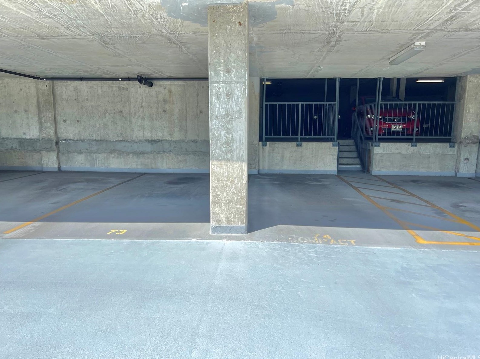 1 Keahole Pl, Honolulu HI  96825-3401 exterior