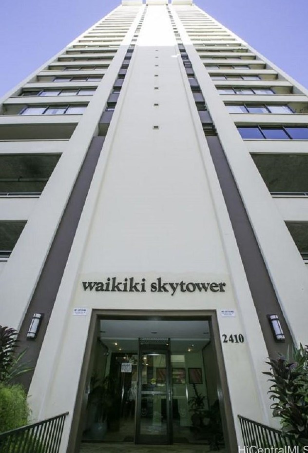 2410 Cleghorn St, Honolulu HI  96815-3148 exterior