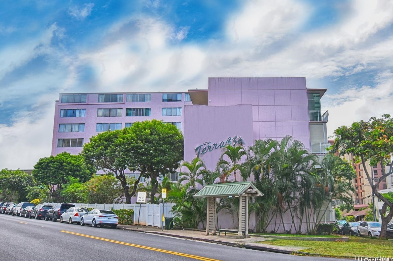 1020 Green St, Honolulu HI  96822-3619 exterior