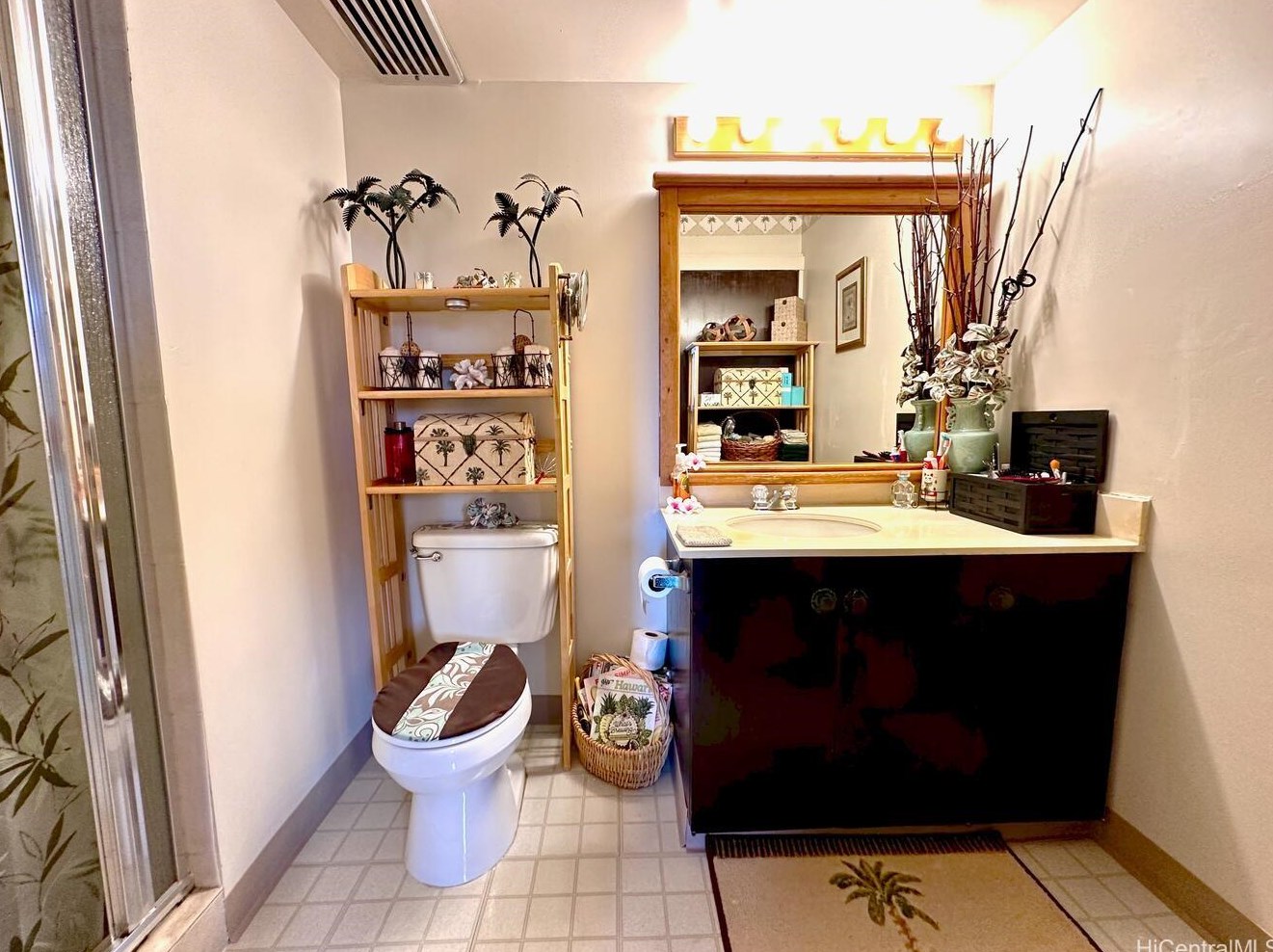 2029 Nuuanu Ave, Honolulu HI  96817-2515 exterior