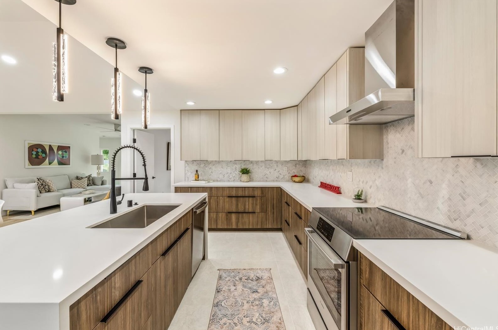 1029 Makaiwa St, Honolulu HI  96816-5403 exterior