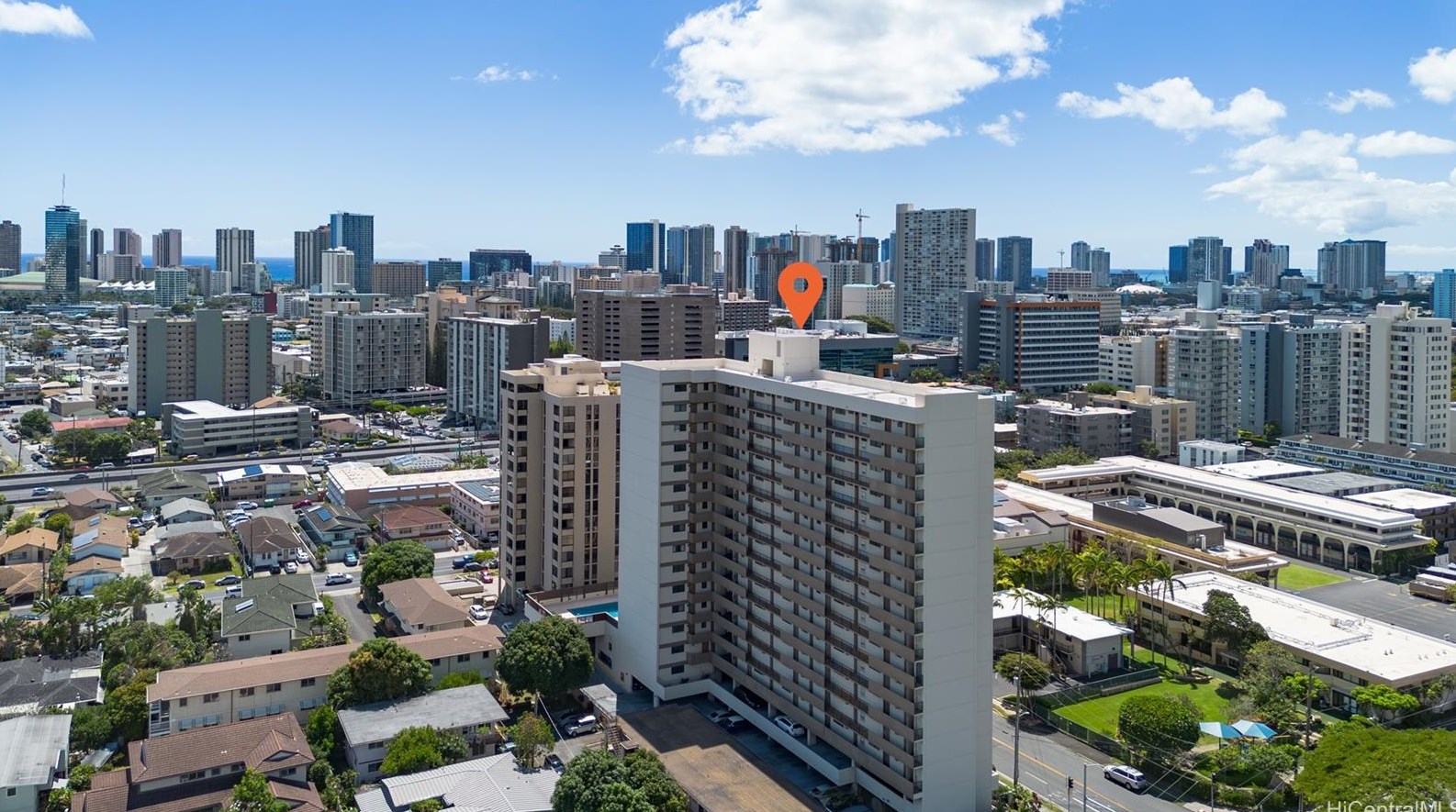 1521 Alexander St, Honolulu HI  96822-4979 exterior