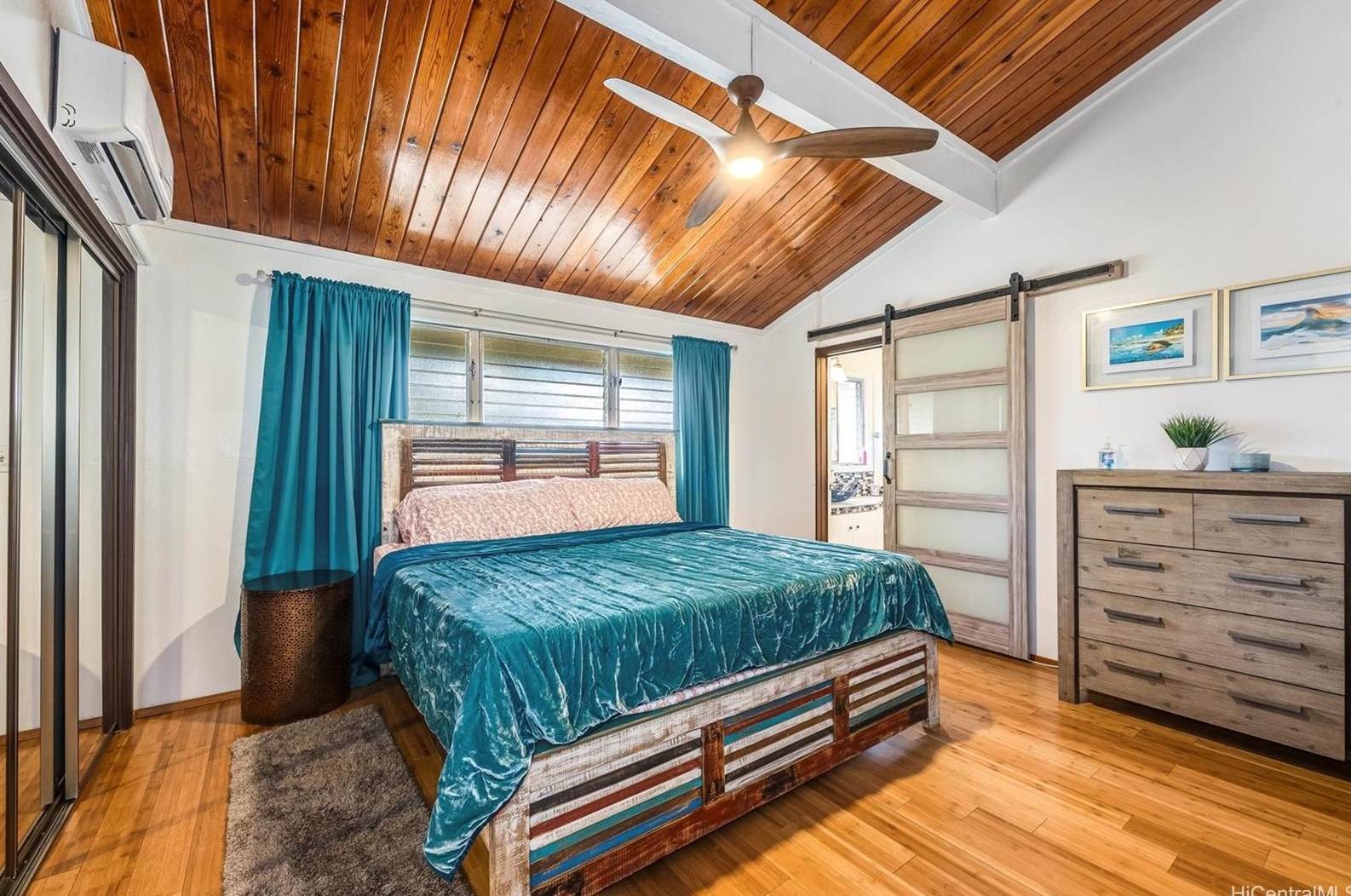 313 Kuliouou Rd, Honolulu HI  96821-2230 exterior