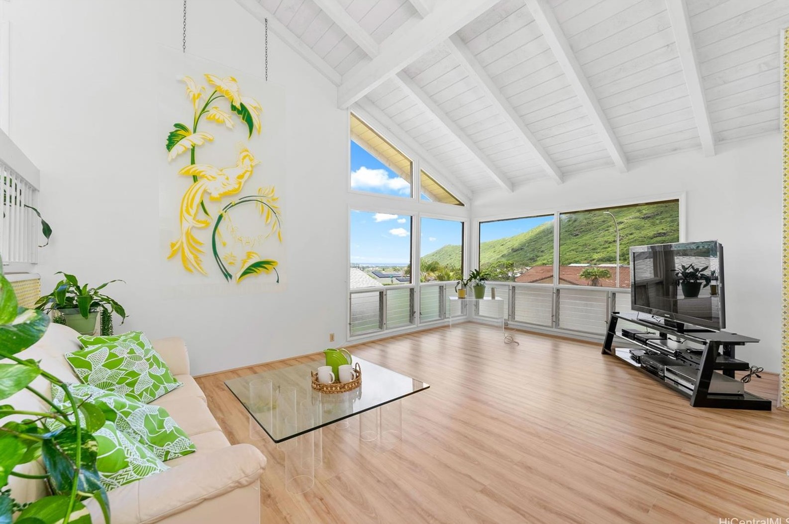 839 Hahaione St, Honolulu HI  96825-1039 exterior