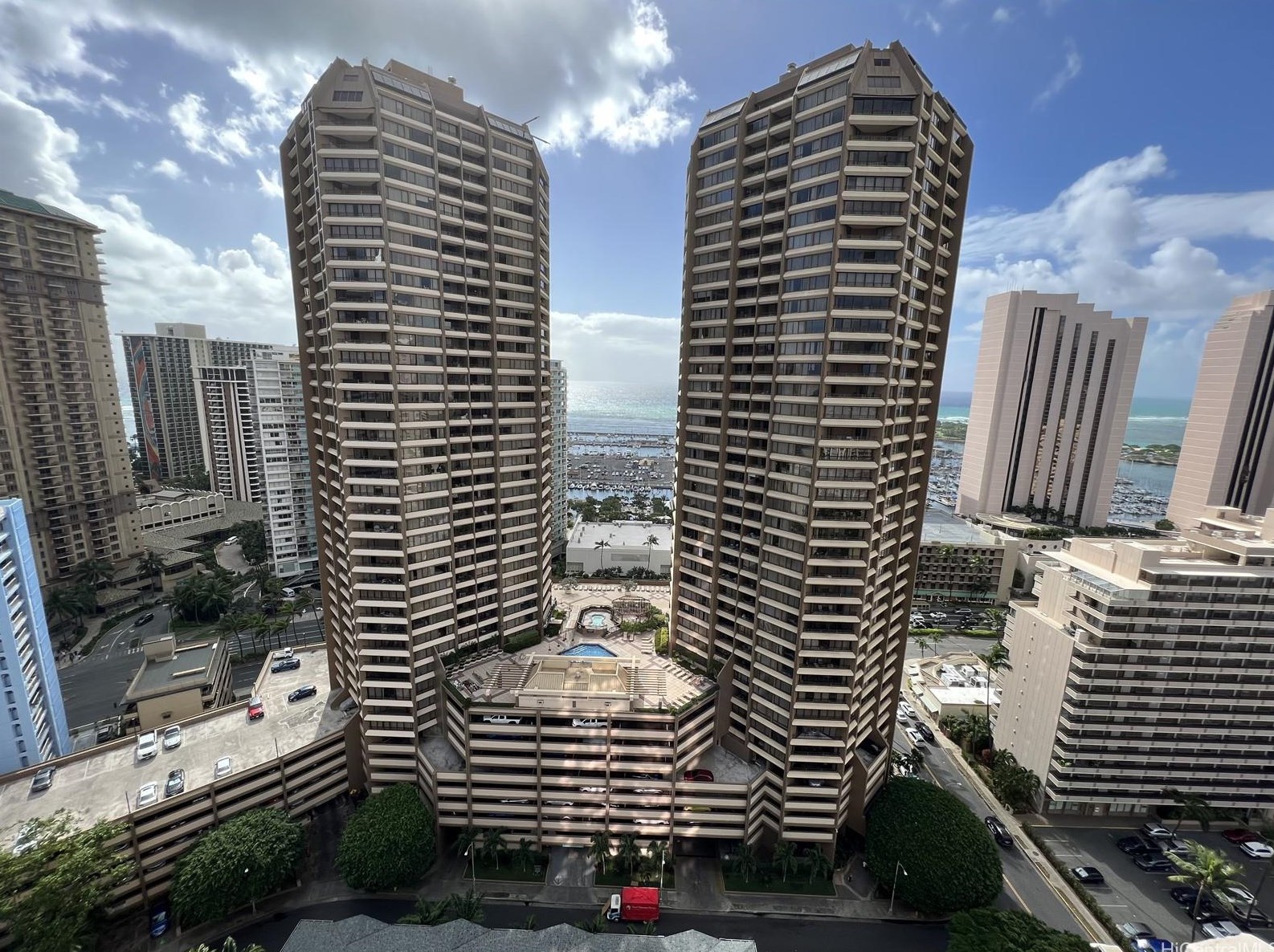 1778 Ala Moana Blvd, Honolulu HI  96815-1658 exterior