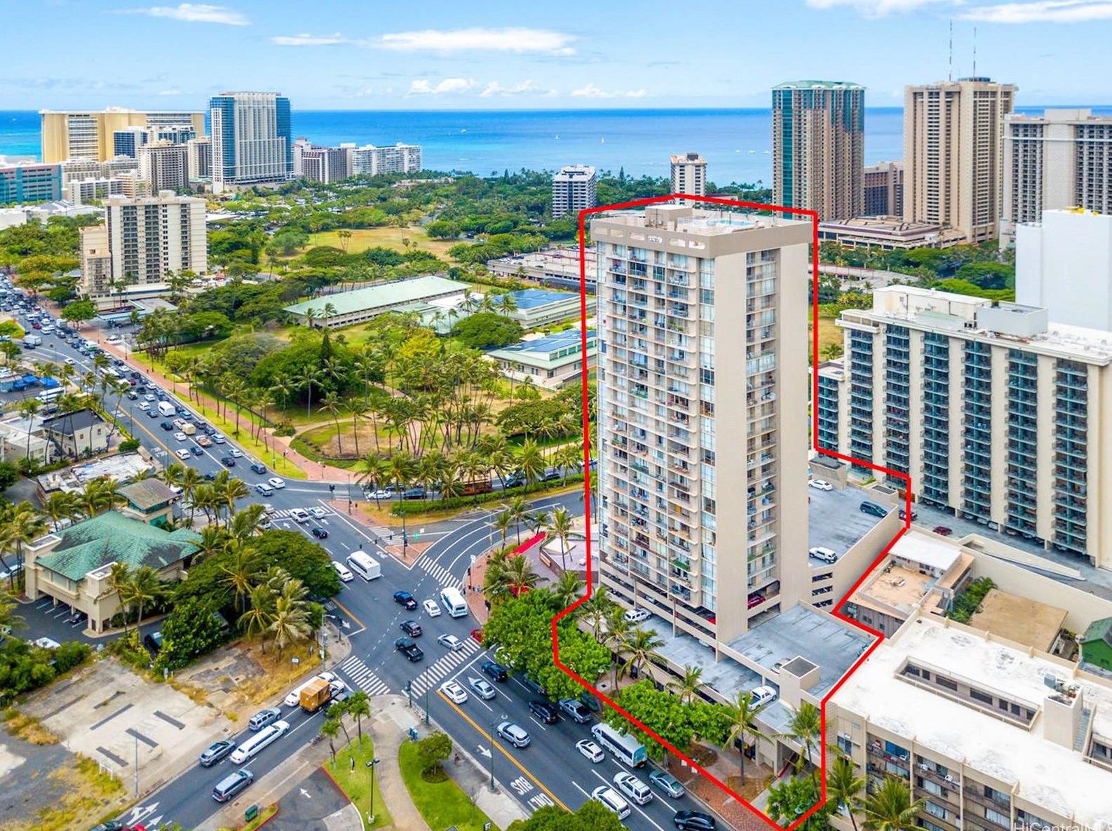 1925 Kalakaua Ave, Honolulu HI  96815-1827 exterior