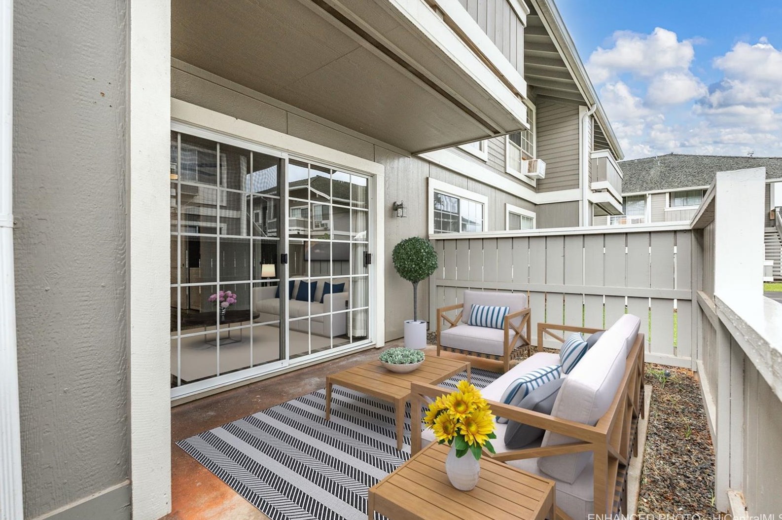 94-1375 Kulewa Loop, Waipahu HI  96797-4377 exterior