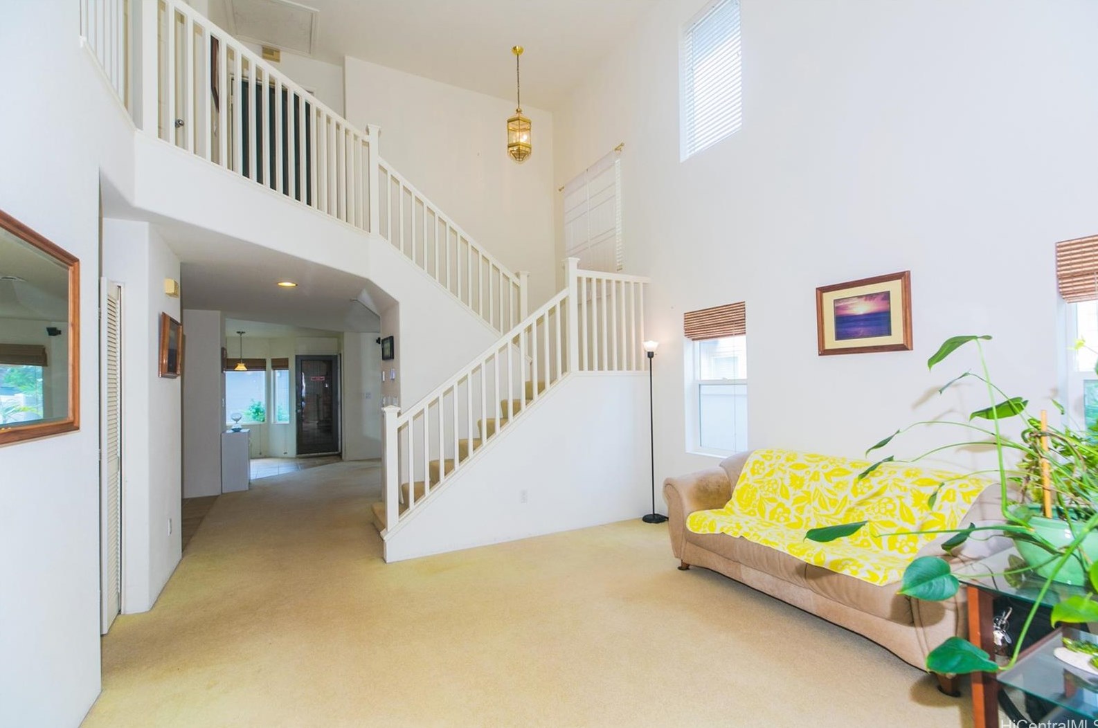 91-1047 Kaikauhaa St, Ewa Beach HI  96706 exterior