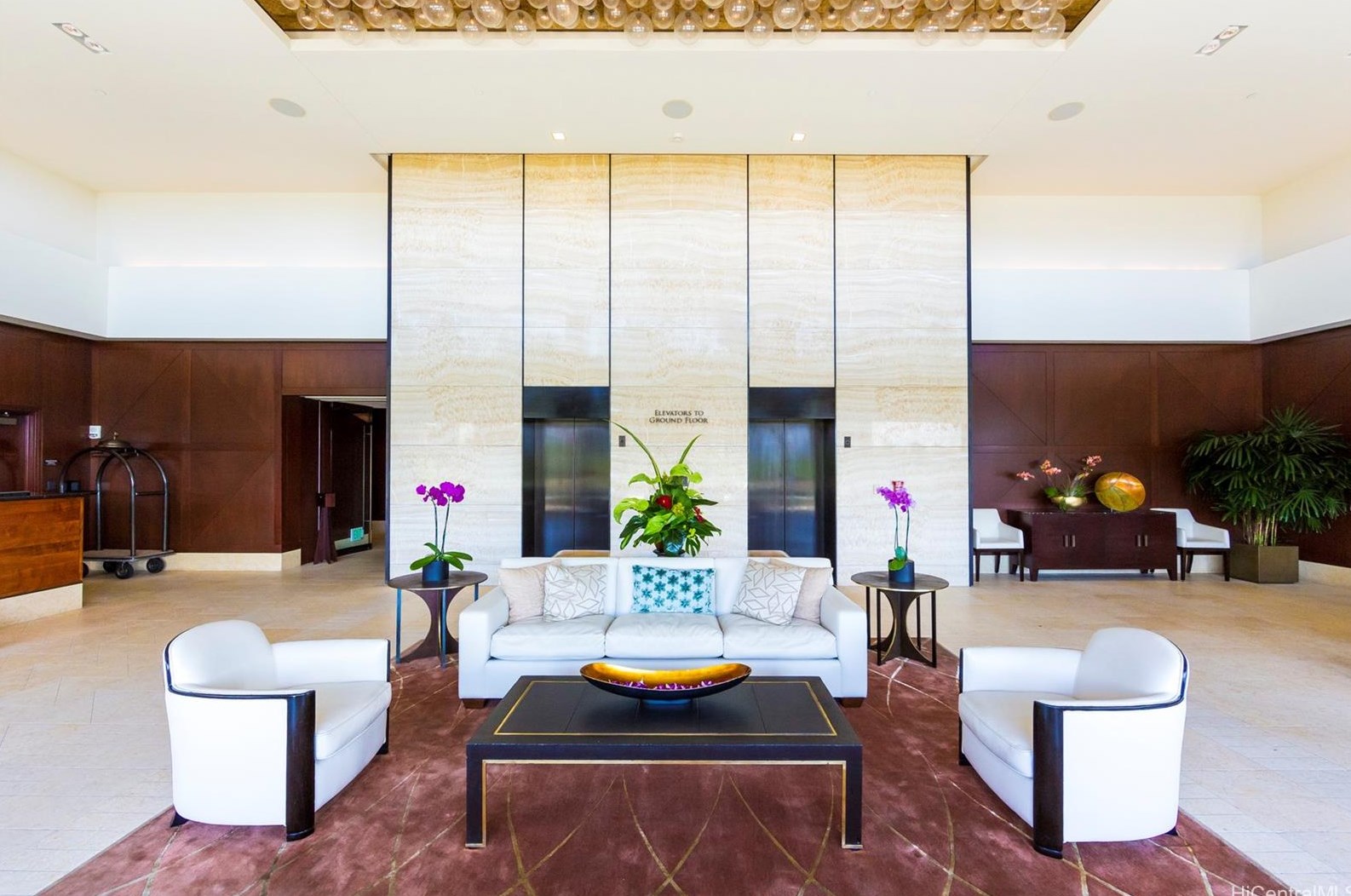 223 Saratoga Rd, Honolulu HI  96815-1942 exterior