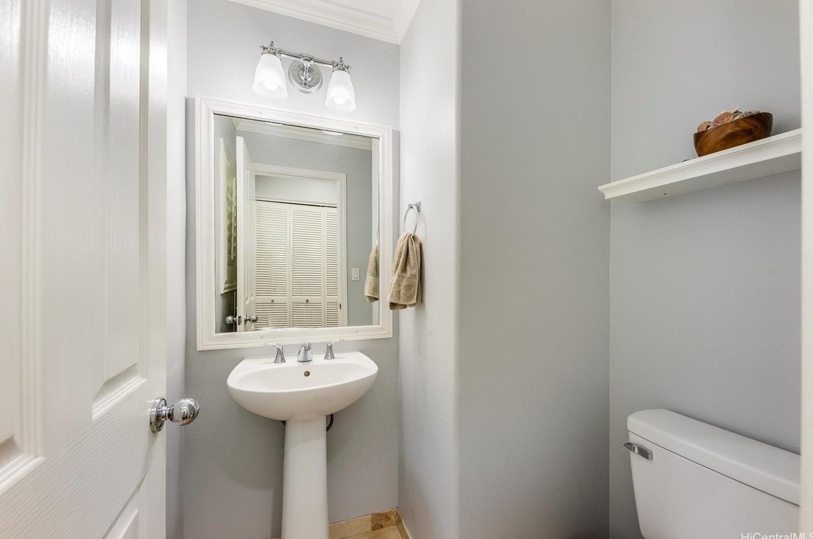 91-1027 Kaihi St, Ewa Beach HI  96706 exterior