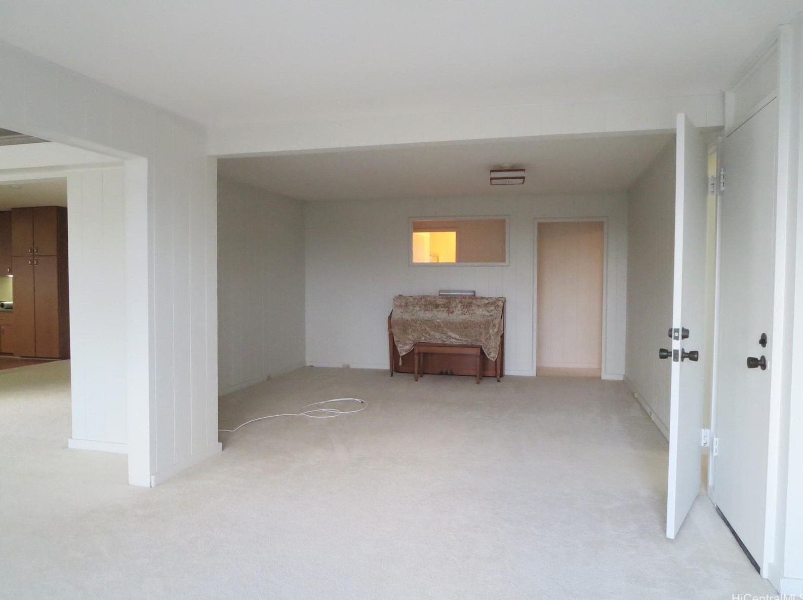 5049 Poola St, Honolulu HI  96821-1533 exterior