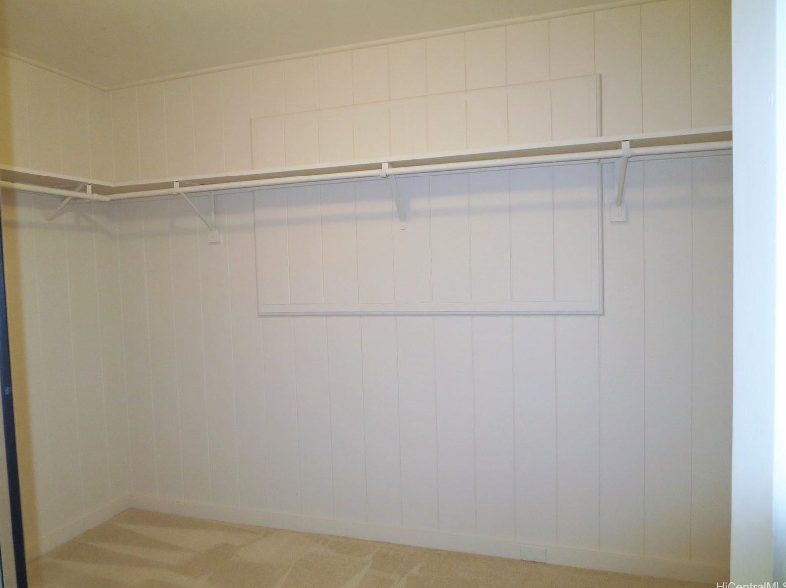 5049 Poola St, Honolulu HI  96821-1533 exterior