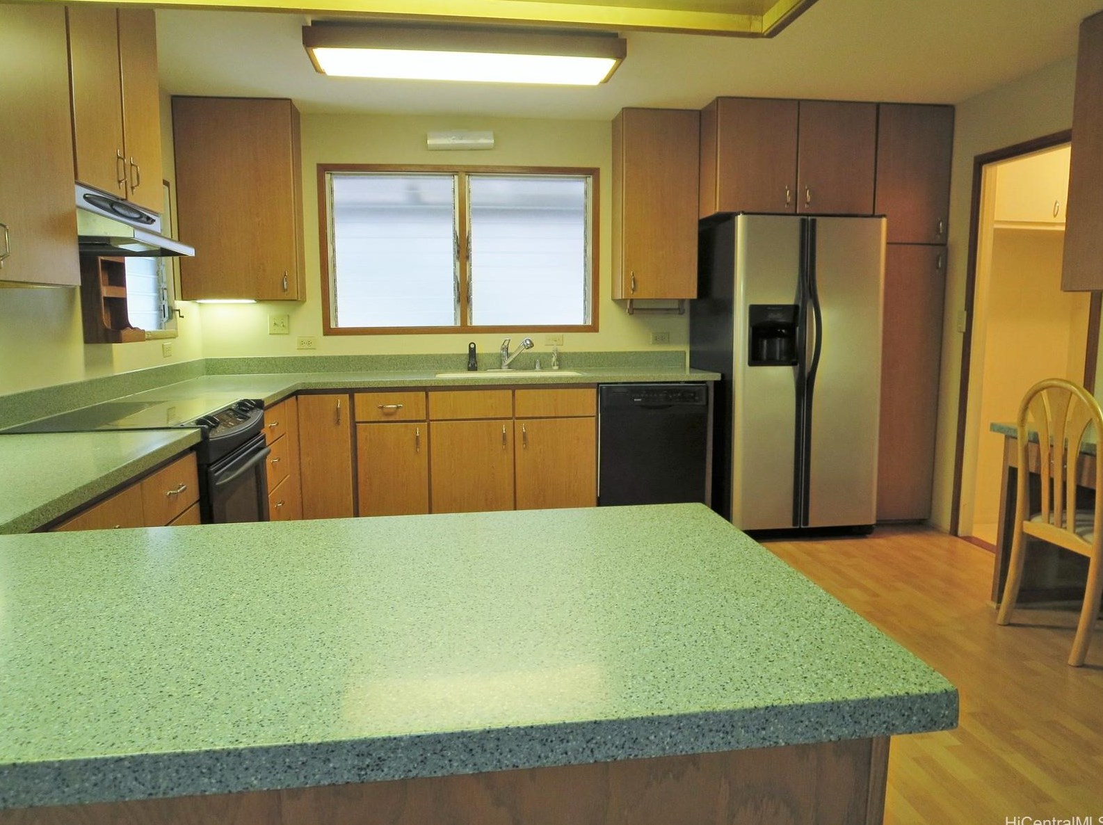 5049 Poola St, Honolulu HI  96821-1533 exterior