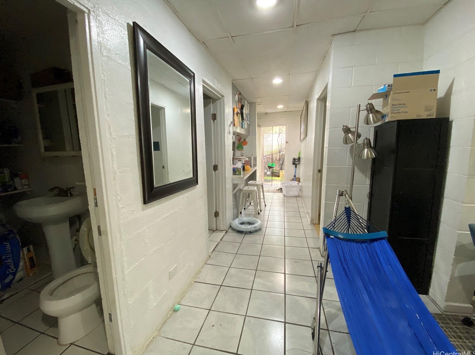 629 Ihe St, Honolulu HI  96817-2240 exterior