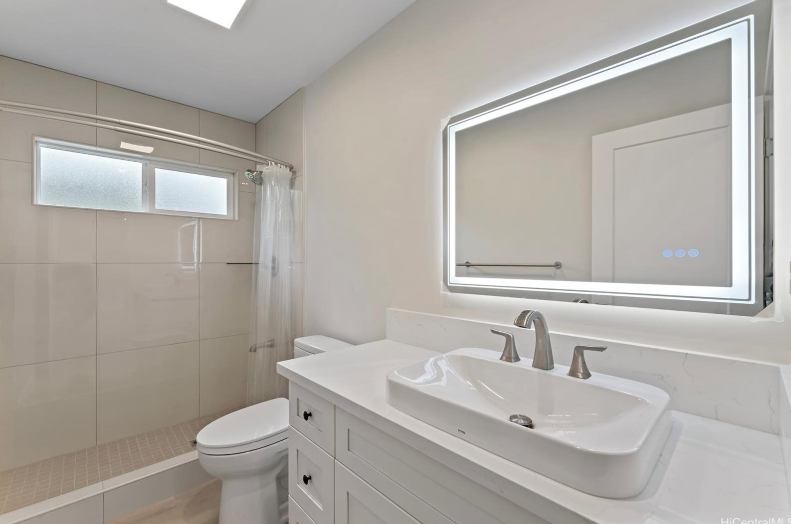 2345 Kipona Pl, Honolulu HI 96816-3412 exterior