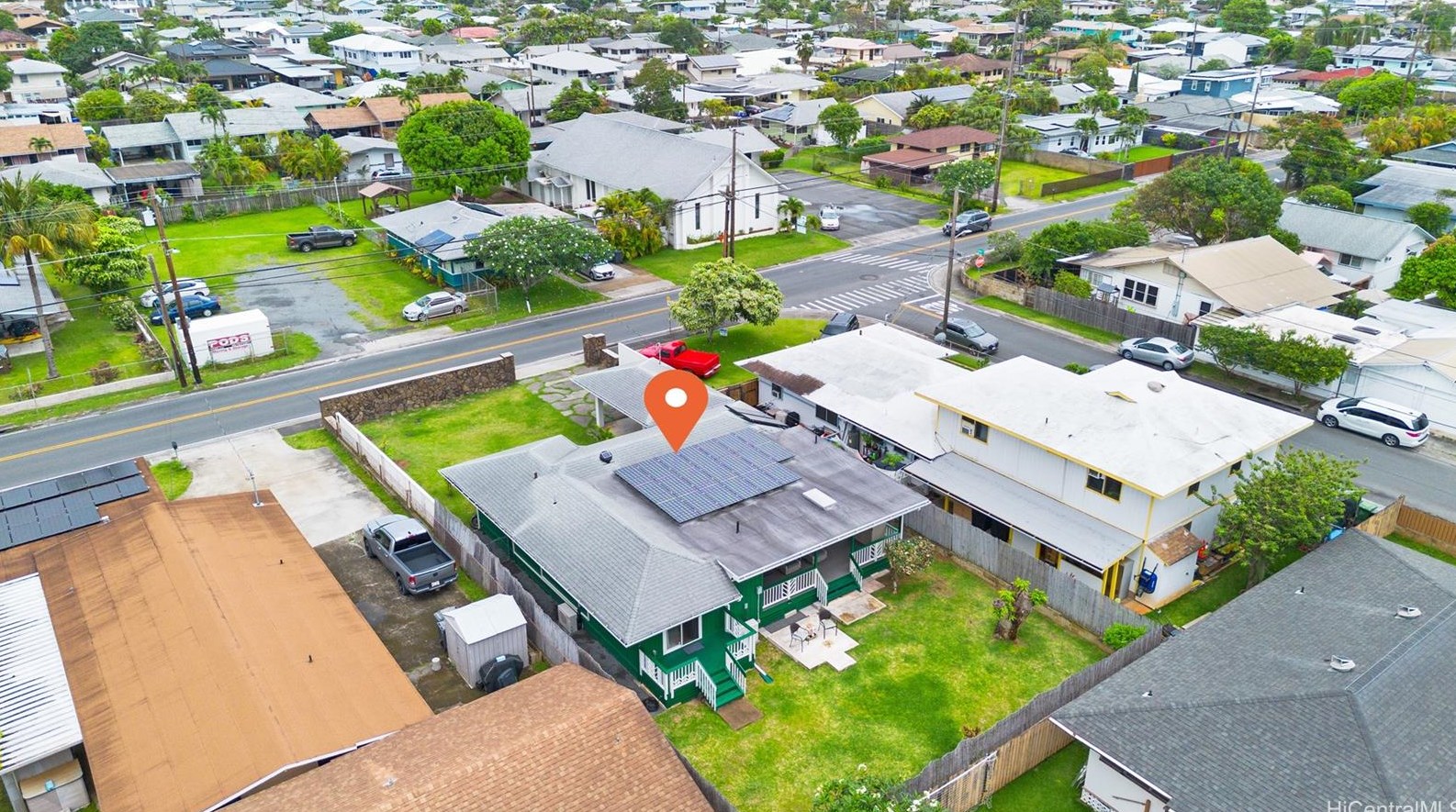 547 Oneawa St, Kailua HI  96734-2231 exterior