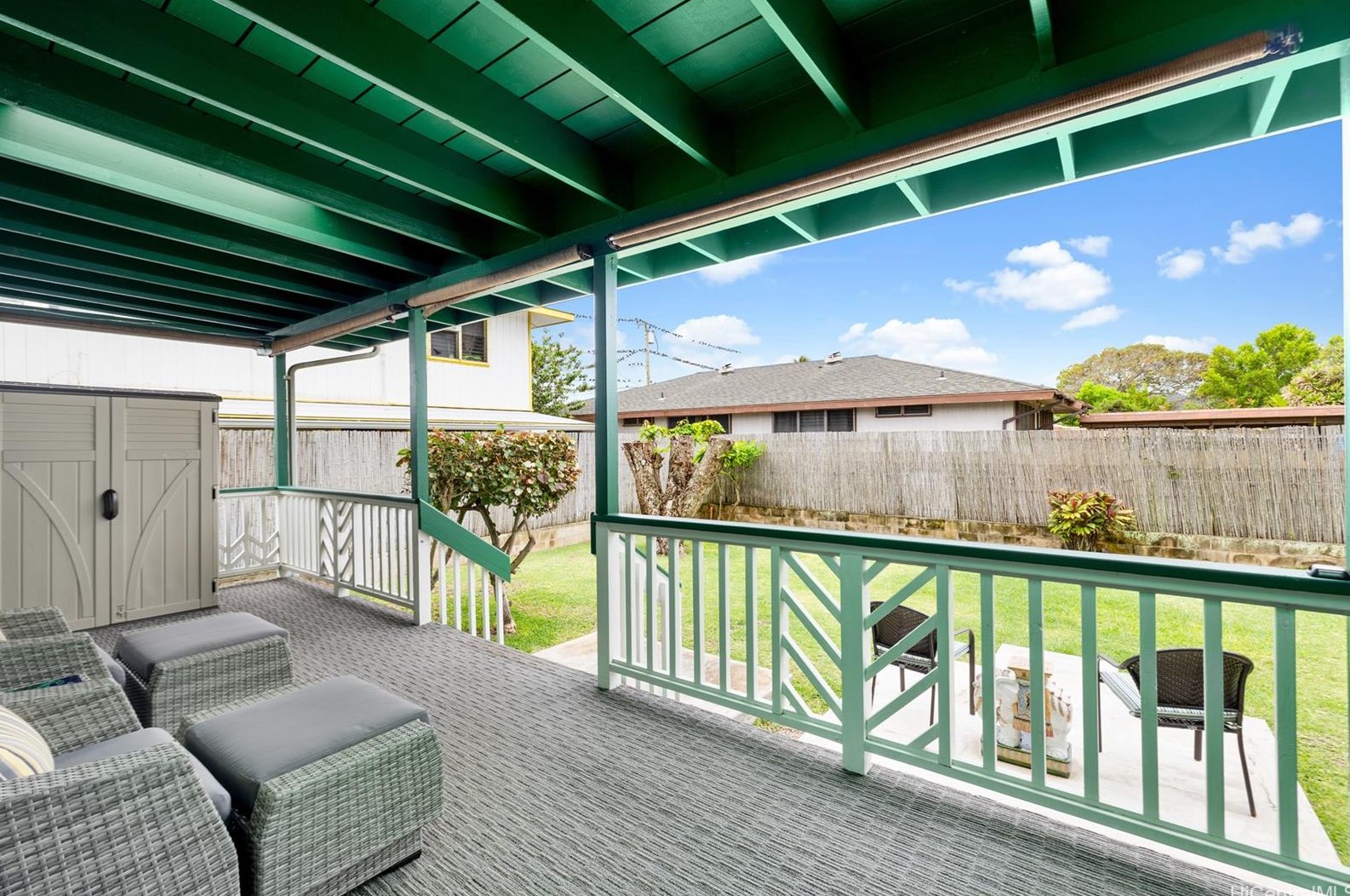 547 Oneawa St, Kailua HI  96734-2231 exterior