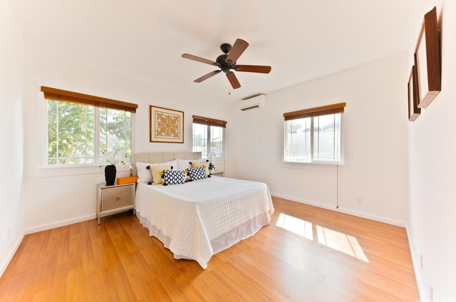 838 22nd Ave, Honolulu HI  96816-4522 exterior