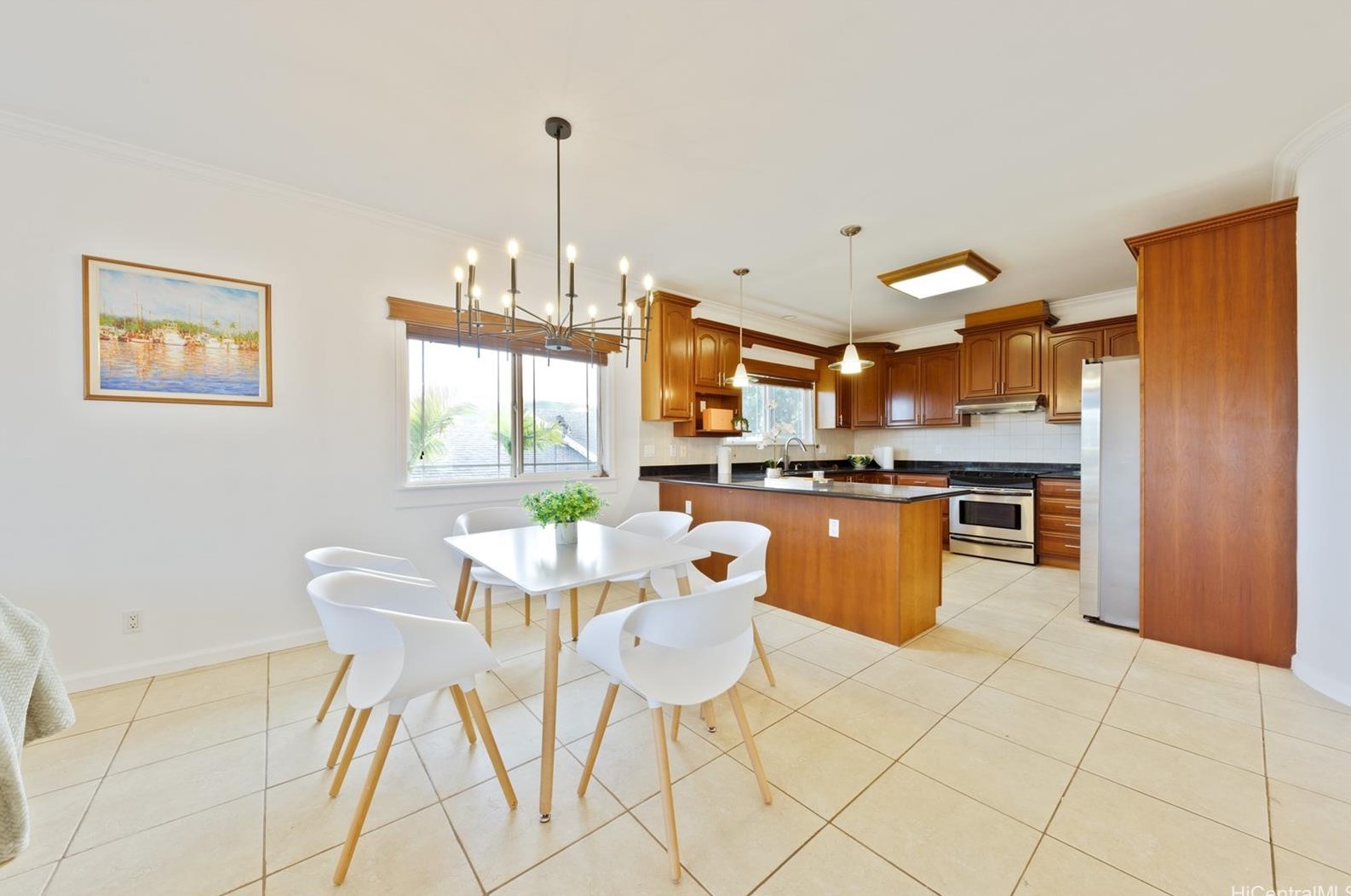 838 22nd Ave, Honolulu HI  96816-4522 exterior