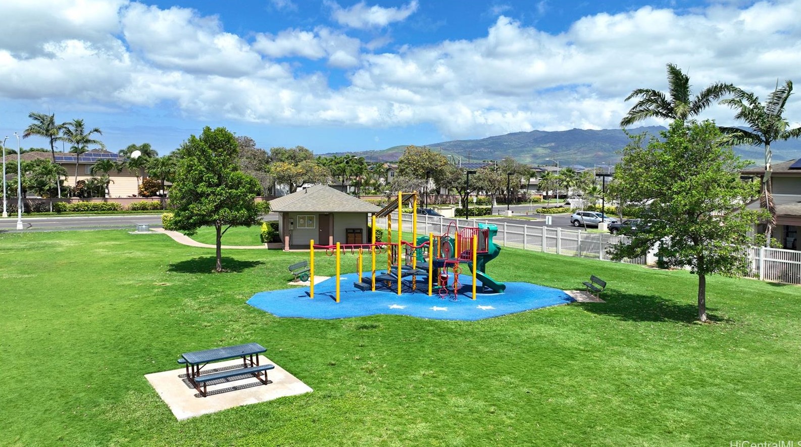 91-1841 Keaunui Dr, Ewa Beach HI  96706-4684 exterior