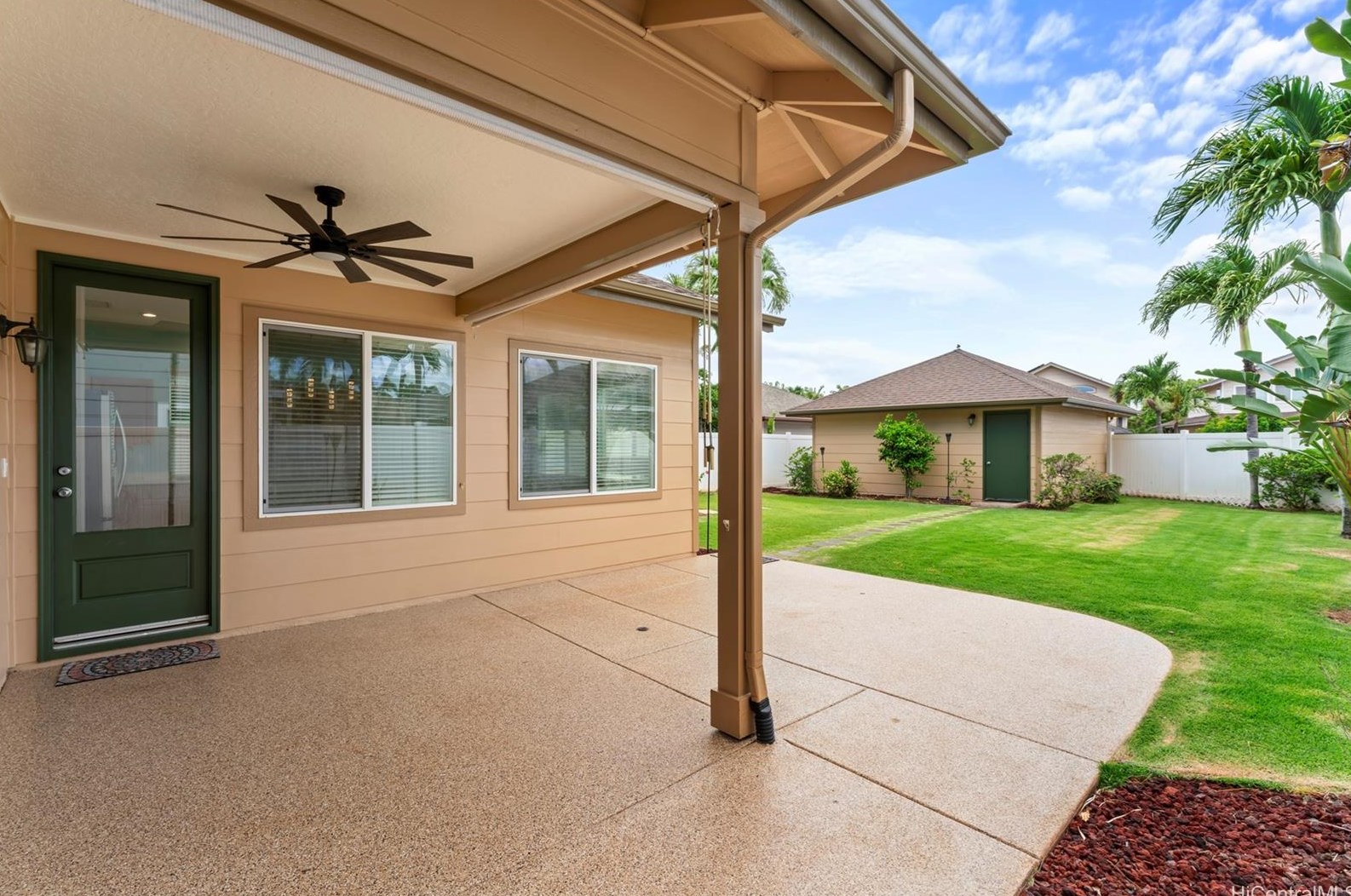 91-1102 Kai Weke St, Ewa Beach HI  96706 exterior