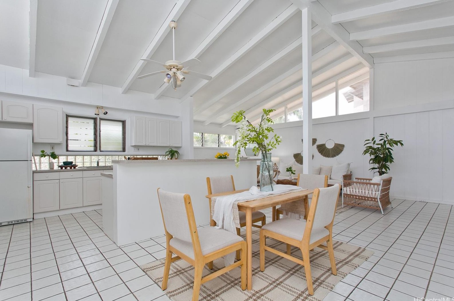 941 Koae St, Honolulu HI  96816-5004 exterior