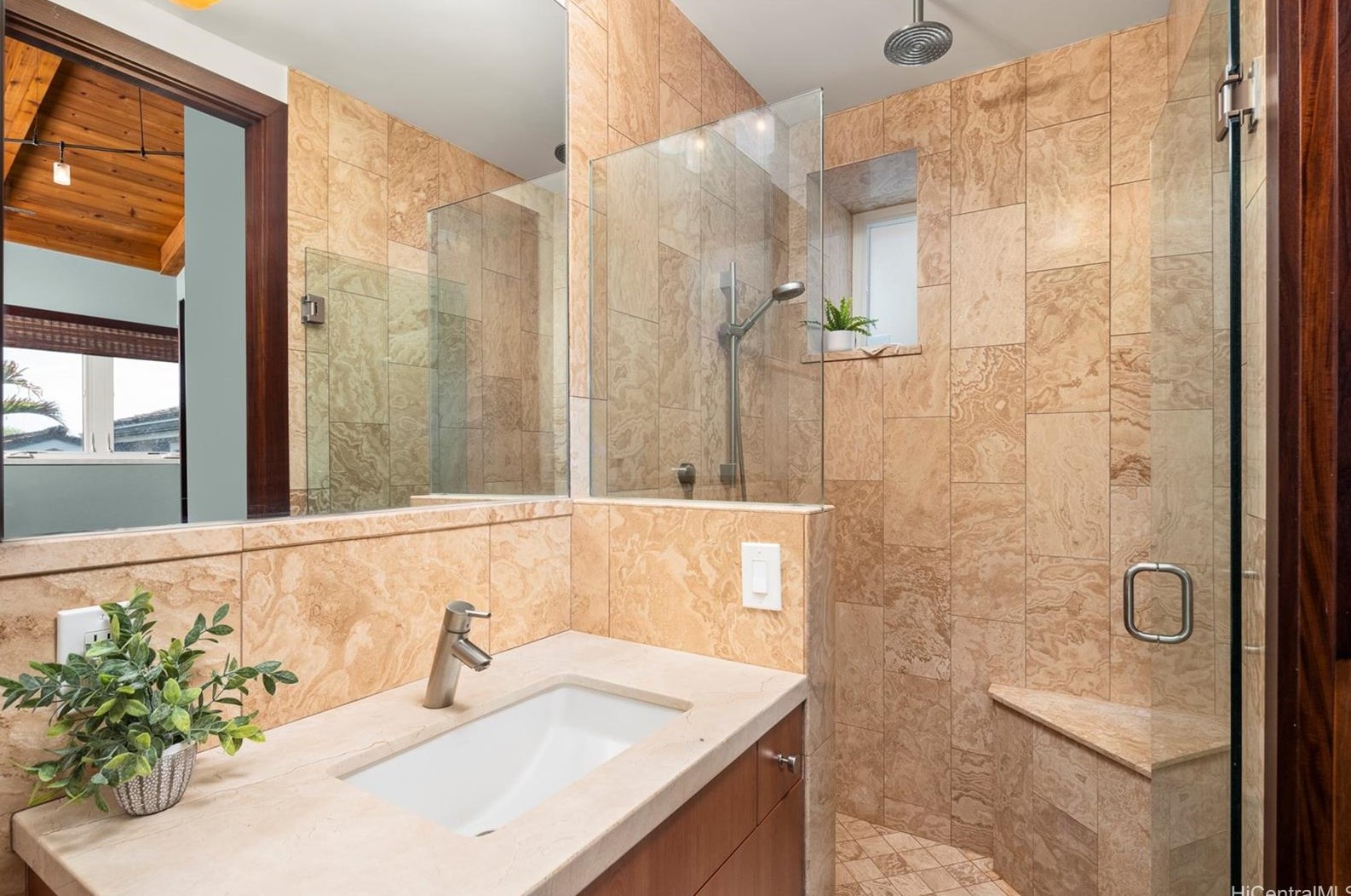 4140 Black Pt Rd, Honolulu HI  96816-4846 exterior