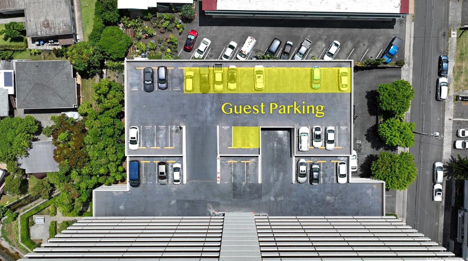 1630 Liholiho St, Honolulu HI  96822-2977 exterior