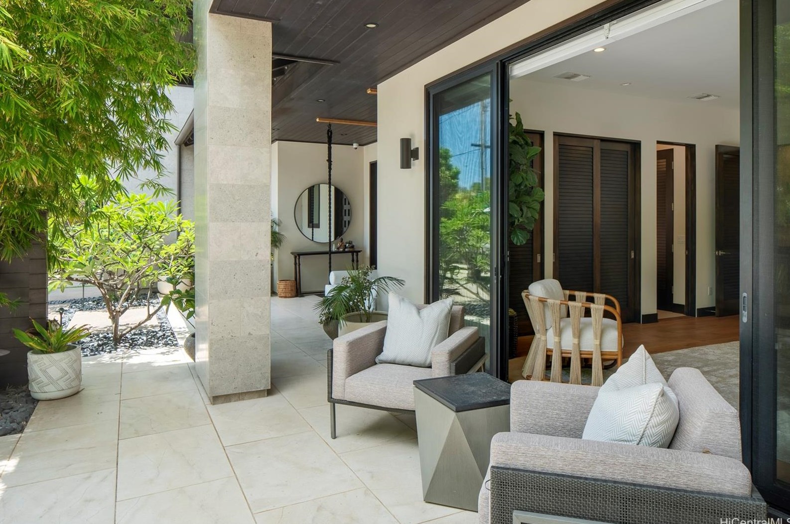 4620 Kahala Ave, Honolulu HI  96816-5211 exterior