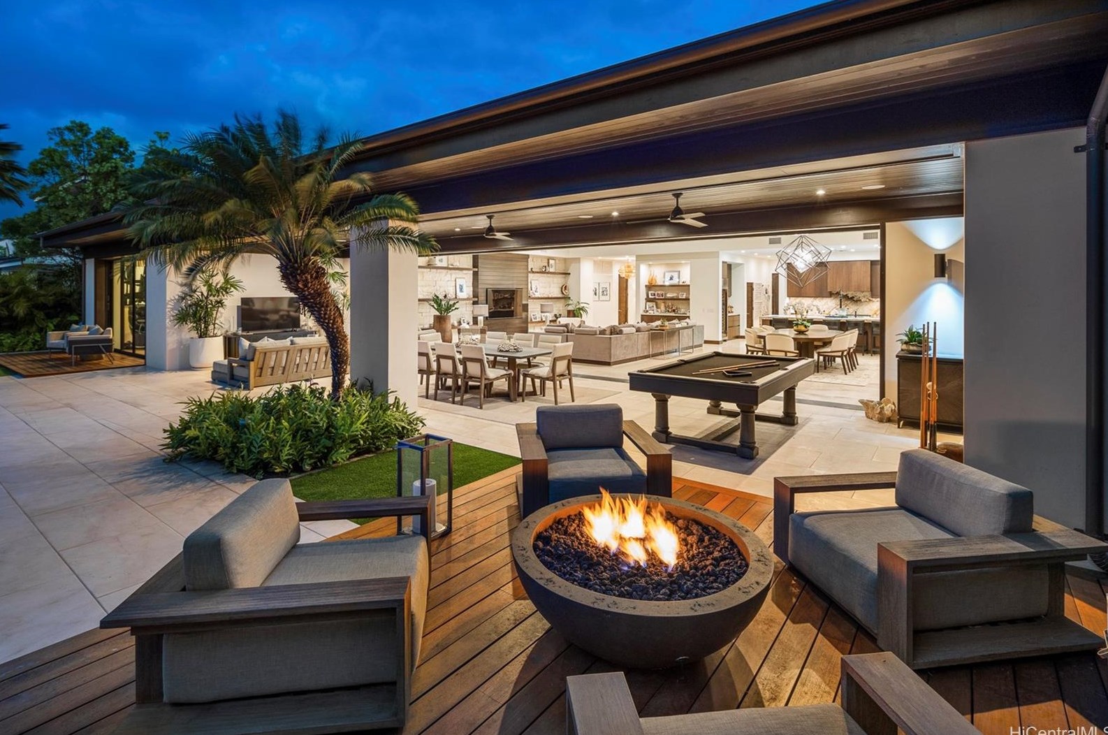 4620 Kahala Ave, Honolulu HI  96816-5211 exterior