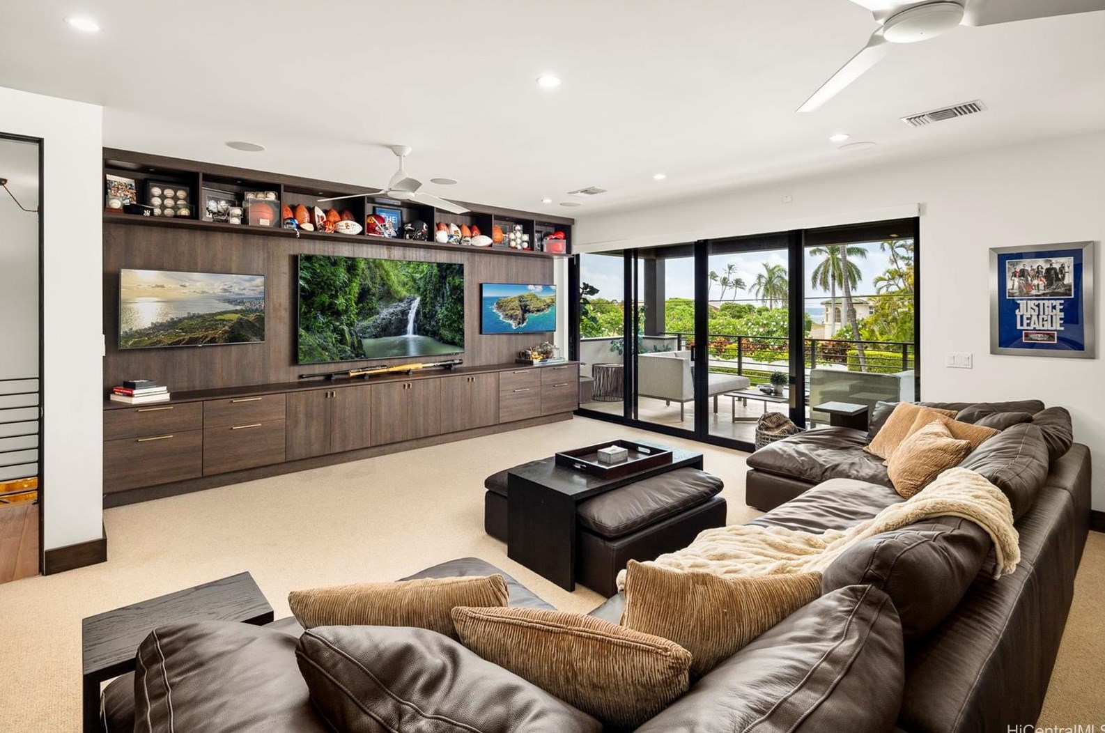 4620 Kahala Ave, Honolulu HI  96816-5211 exterior