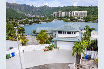 243 Ainahou Street, Honolulu, HI 96825 - Photo 1