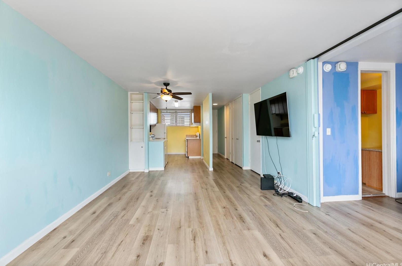 780 Amana St, Honolulu HI  96814-3247 exterior