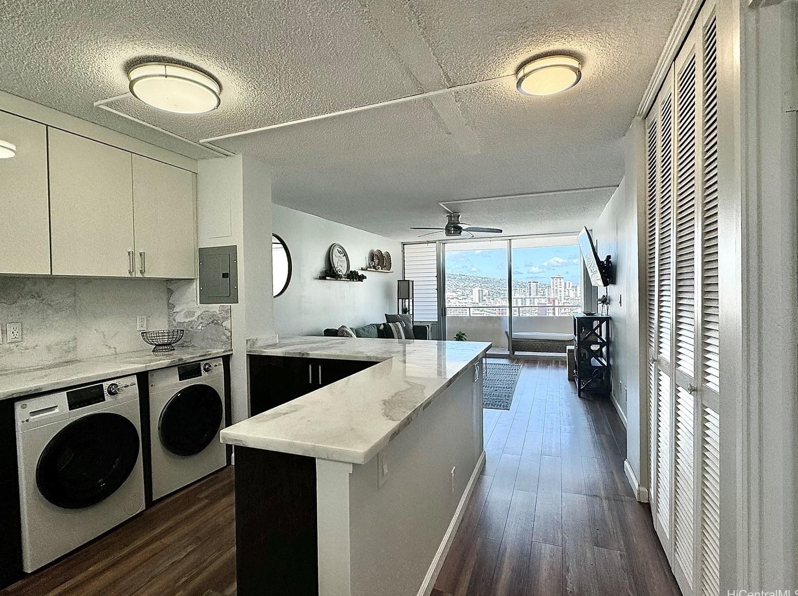 750 Kaheka St, Honolulu HI  96814-3711 exterior