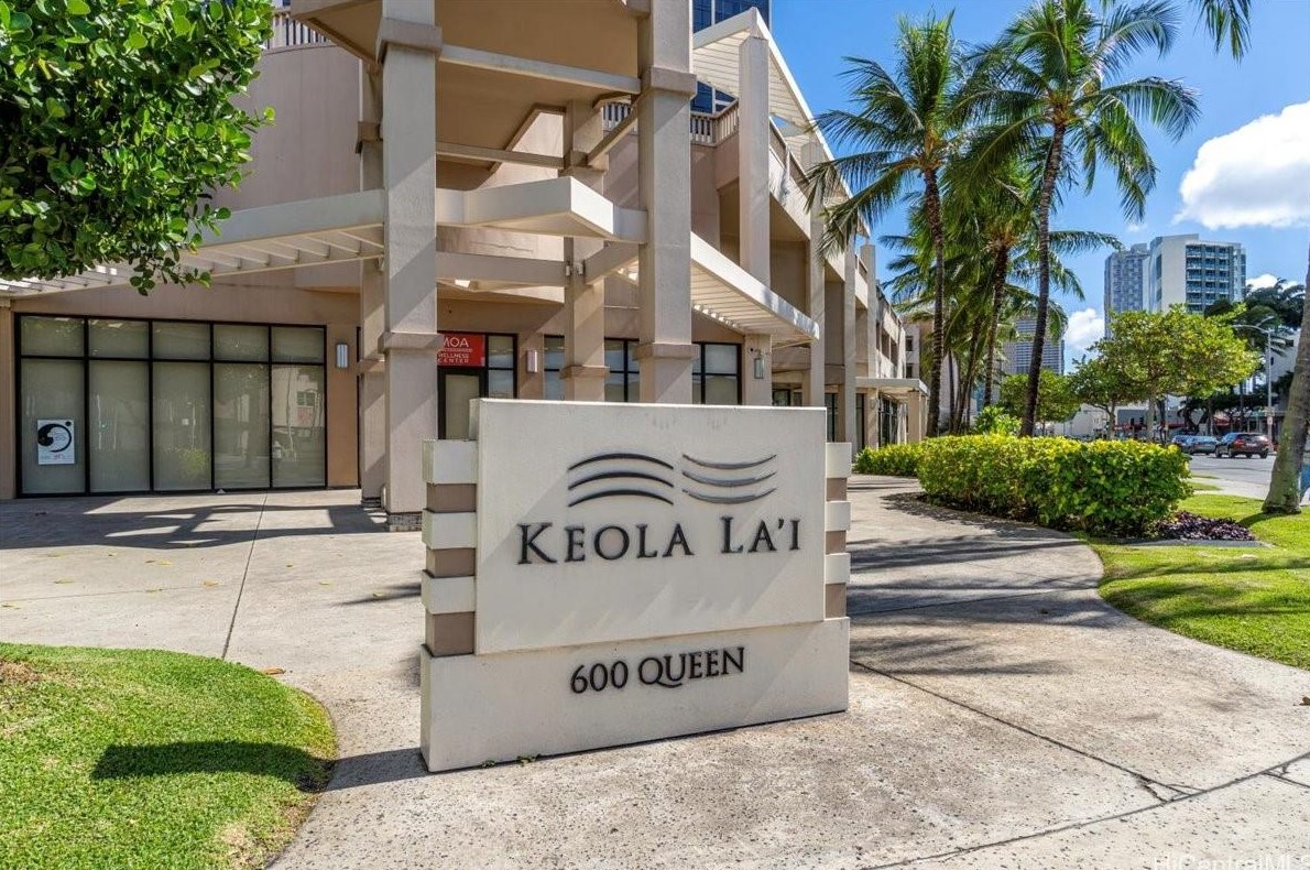 600 Queen St, Honolulu HI 96813-5115 exterior
