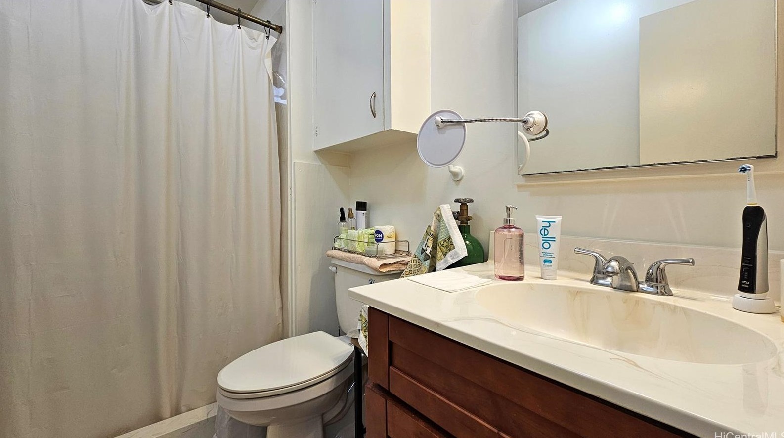 3144 Brokaw St, Honolulu HI  96815-4120 exterior