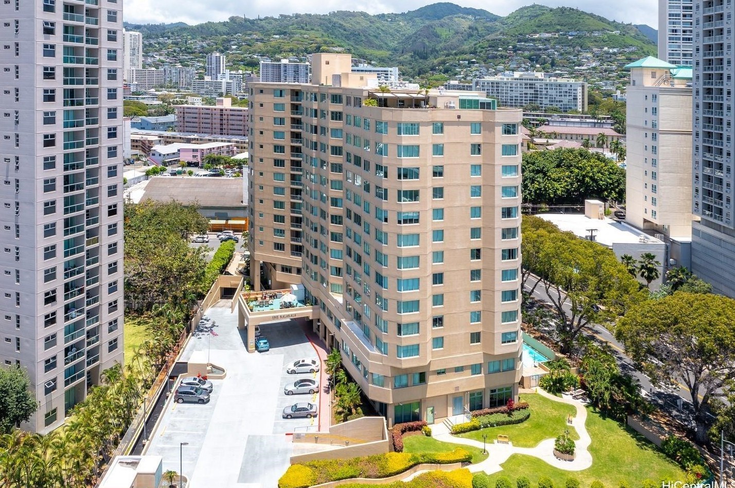 1314 Kalakaua Ave, Honolulu HI  96826-1929 exterior