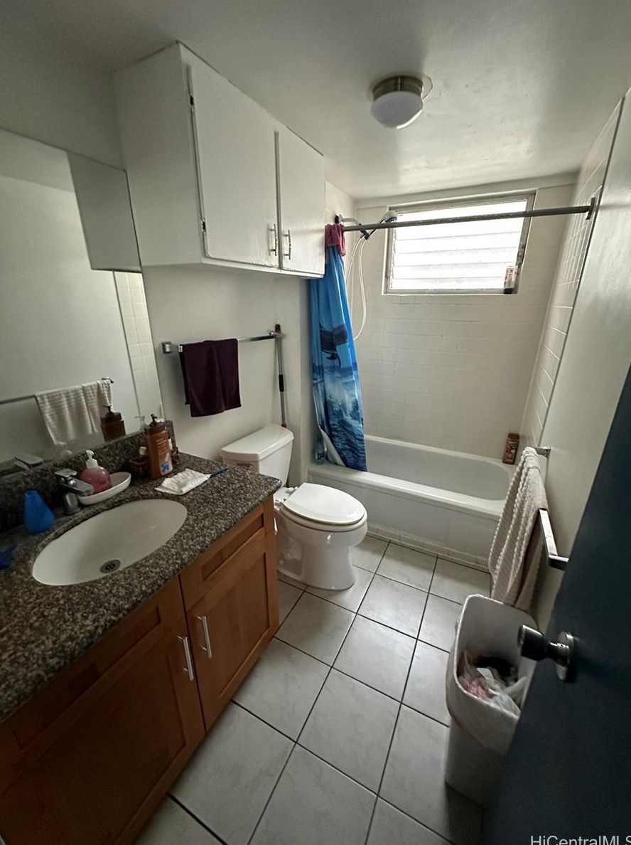3230 Ala Ilima St, Honolulu HI  96818-2941 exterior