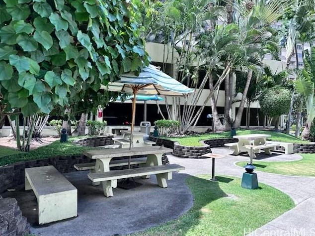 3161 Ala Ilima St, Honolulu HI  96818-3055 exterior