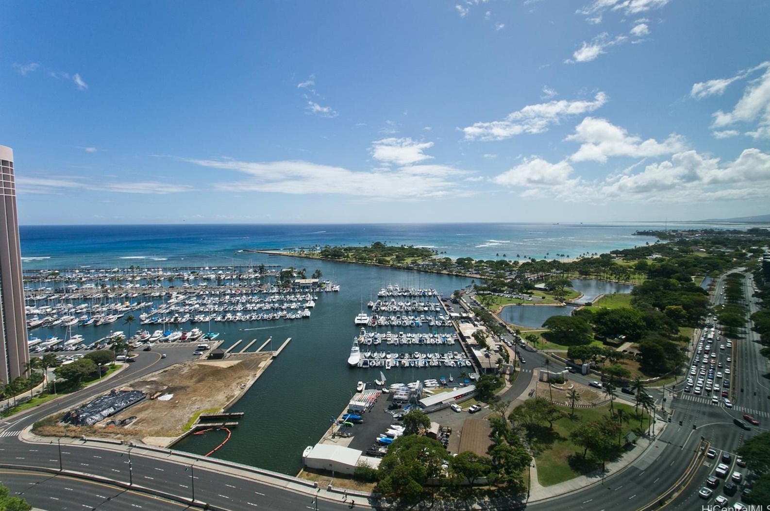 1650 Ala Moana Blvd, Honolulu HI  96815-1432 exterior